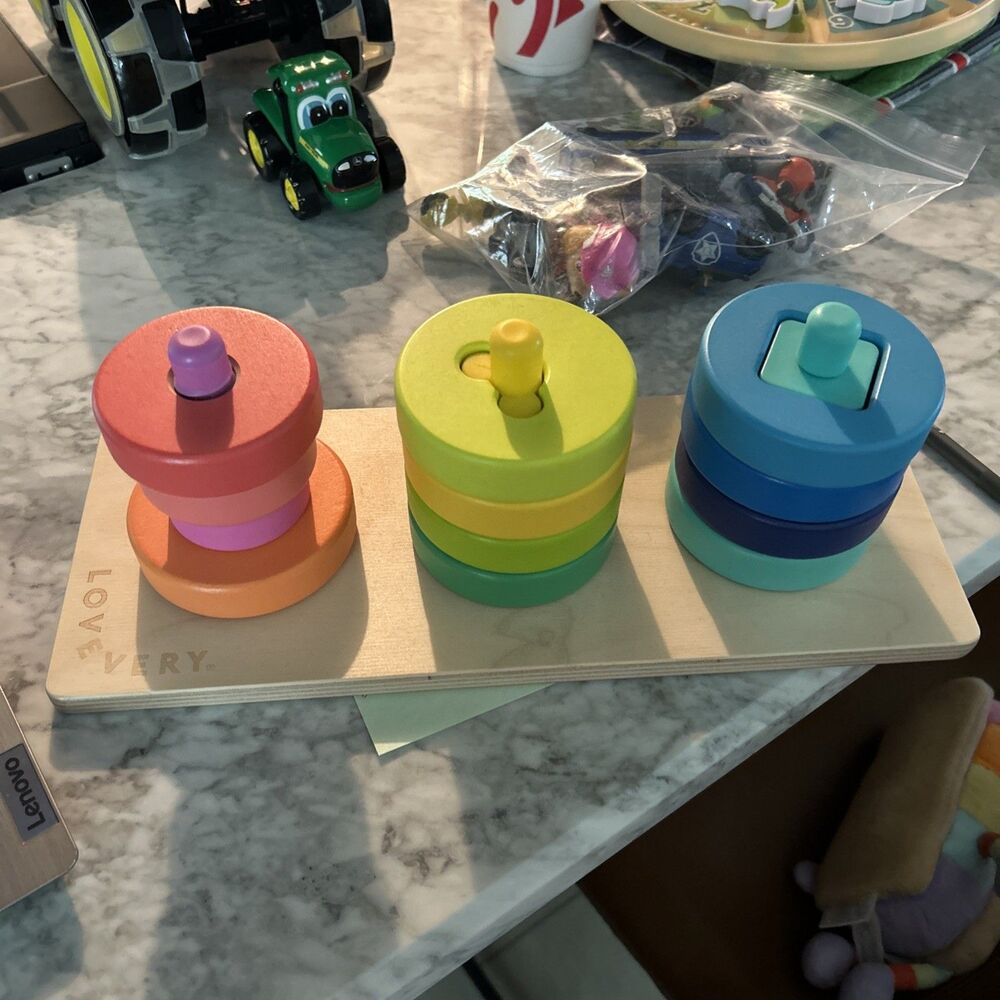 Lovevery Twist & Pivot Pattern Puzzle Wooden Montessori Toy The Investigator